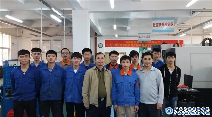 亚洲AV午夜成人片精品网站