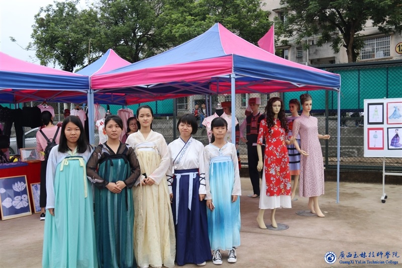 亚洲AV午夜成人片精品网站