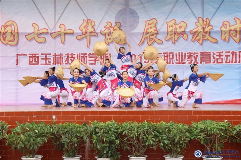 亚洲AV午夜成人片精品网站