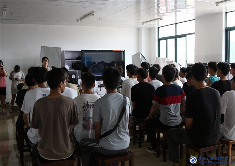 亚洲AV午夜成人片精品网站