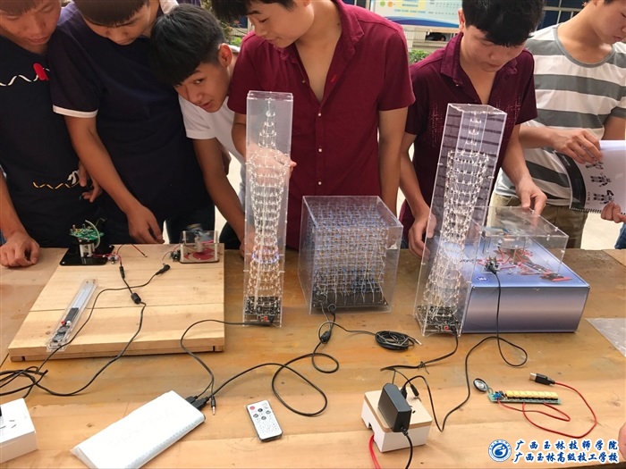 亚洲AV午夜成人片精品网站