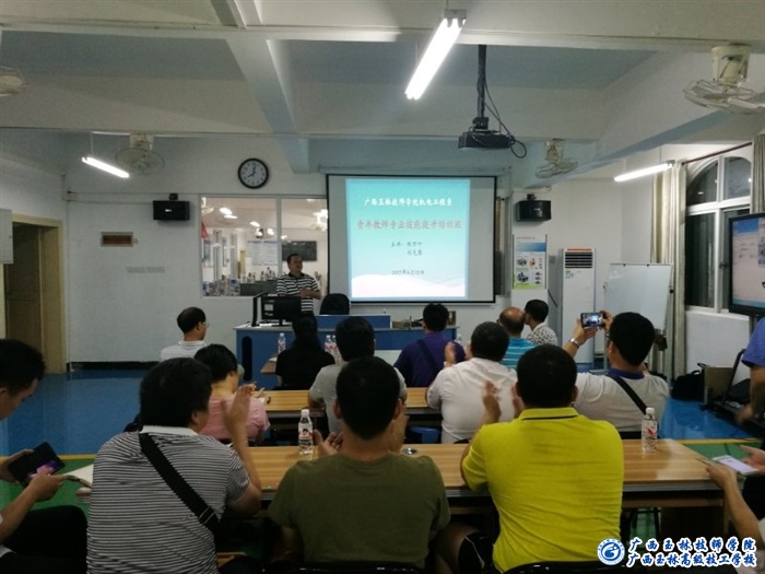 亚洲AV午夜成人片精品网站