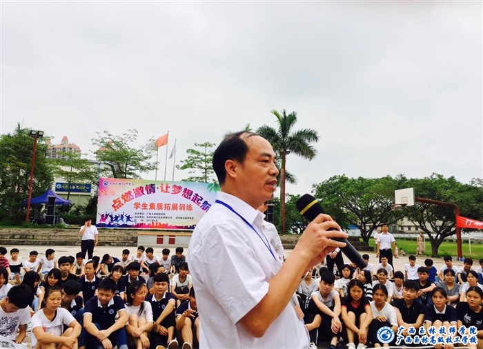 亚洲AV午夜成人片精品网站