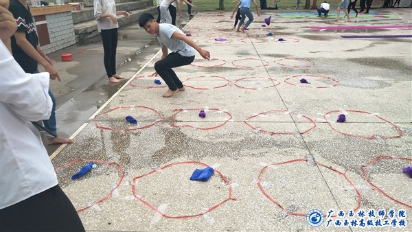 亚洲AV午夜成人片精品网站