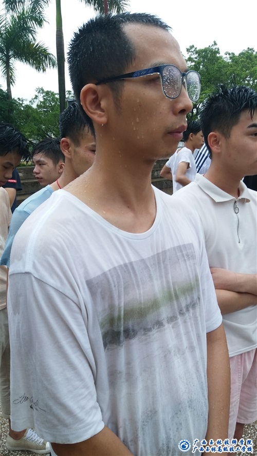 亚洲AV午夜成人片精品网站