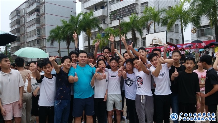 亚洲AV午夜成人片精品网站