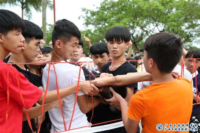 亚洲AV午夜成人片精品网站