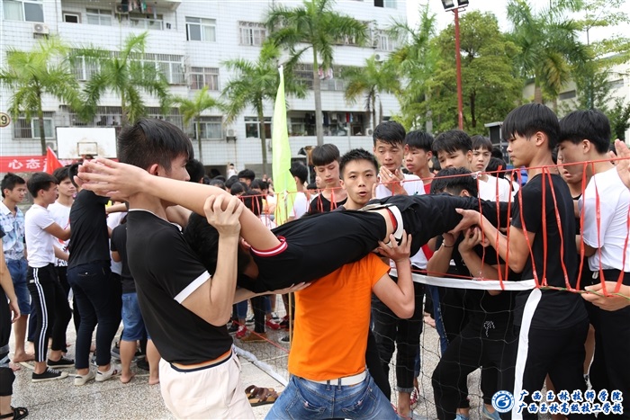 亚洲AV午夜成人片精品网站