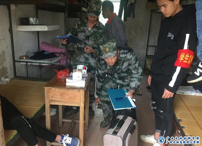 亚洲AV午夜成人片精品网站