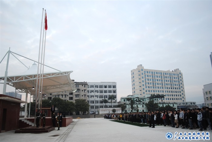 亚洲AV午夜成人片精品网站