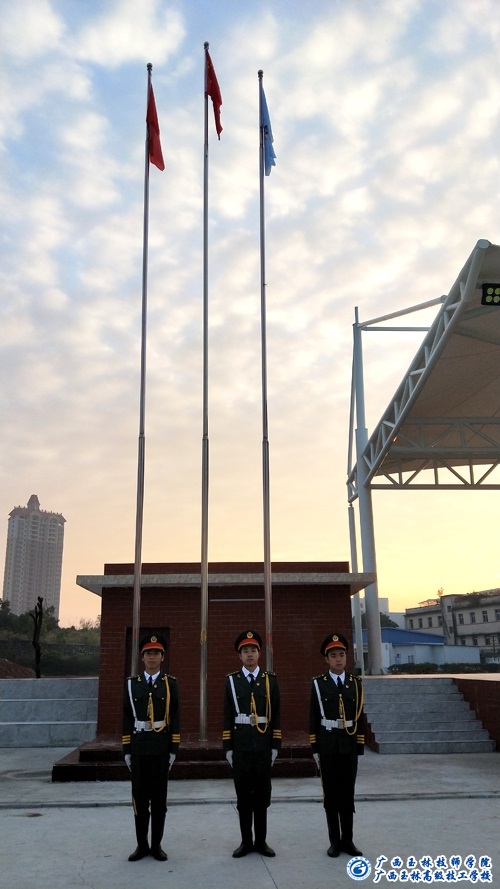 亚洲AV午夜成人片精品网站