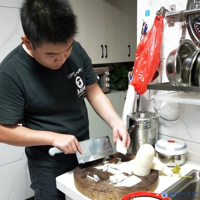 亚洲AV午夜成人片精品网站