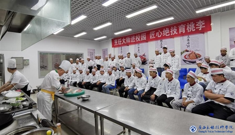 亚洲AV午夜成人片精品网站