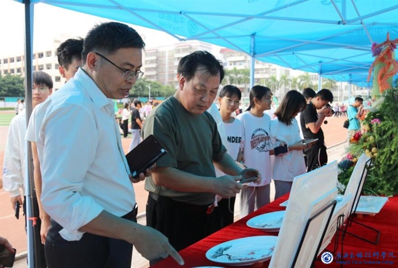 亚洲AV午夜成人片精品网站