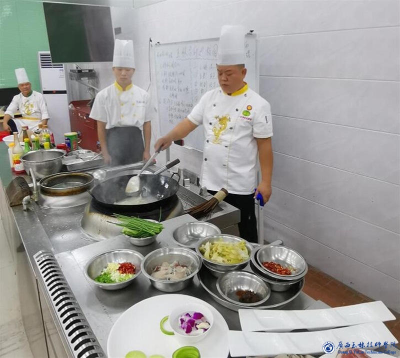 亚洲AV午夜成人片精品网站