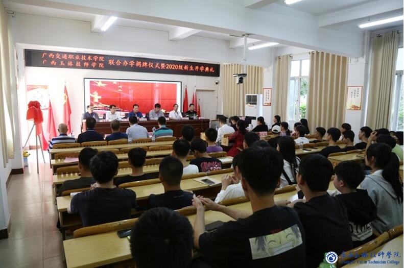 亚洲AV午夜成人片精品网站