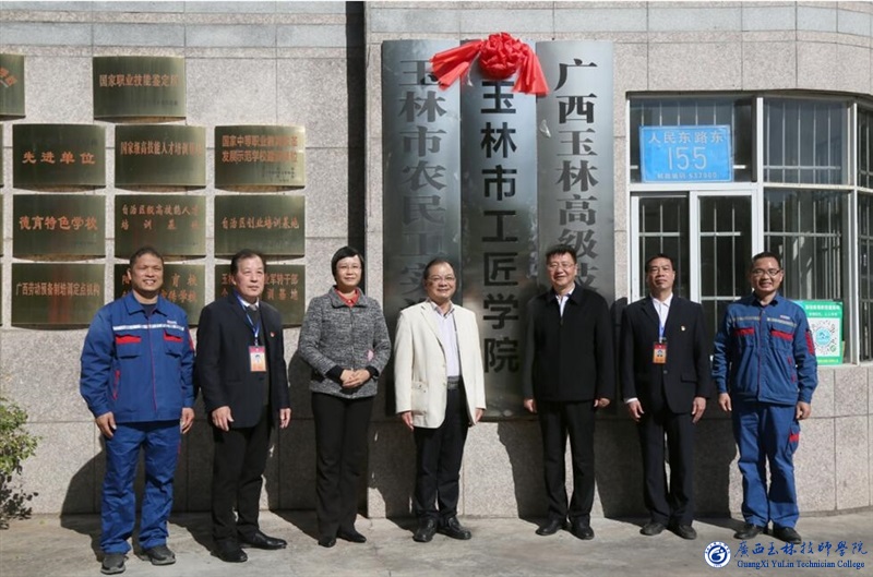 亚洲AV午夜成人片精品网站