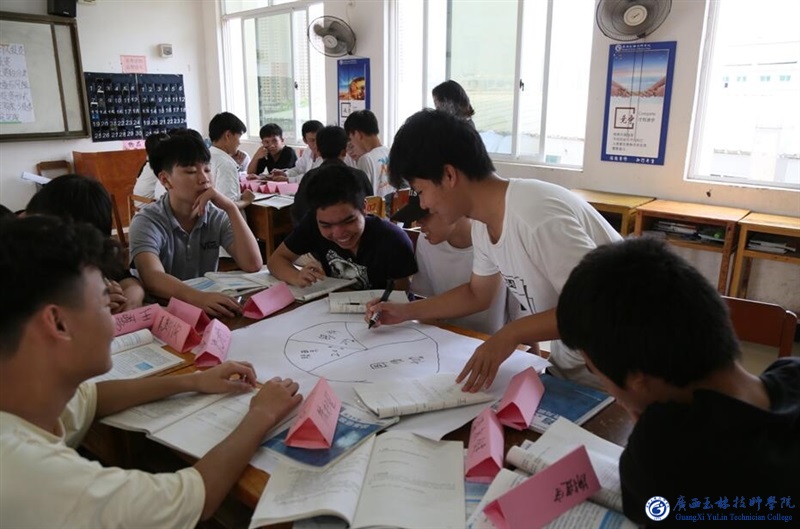 亚洲AV午夜成人片精品网站