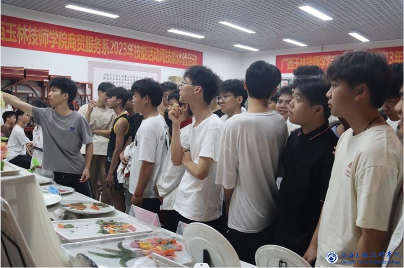 亚洲AV午夜成人片精品网站