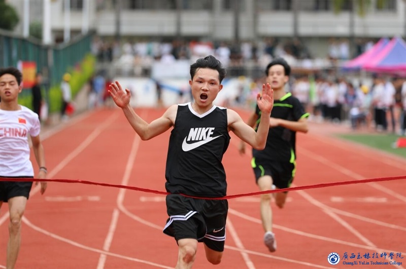 亚洲AV午夜成人片精品网站