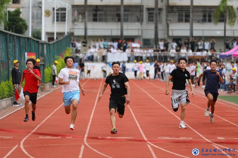 亚洲AV午夜成人片精品网站