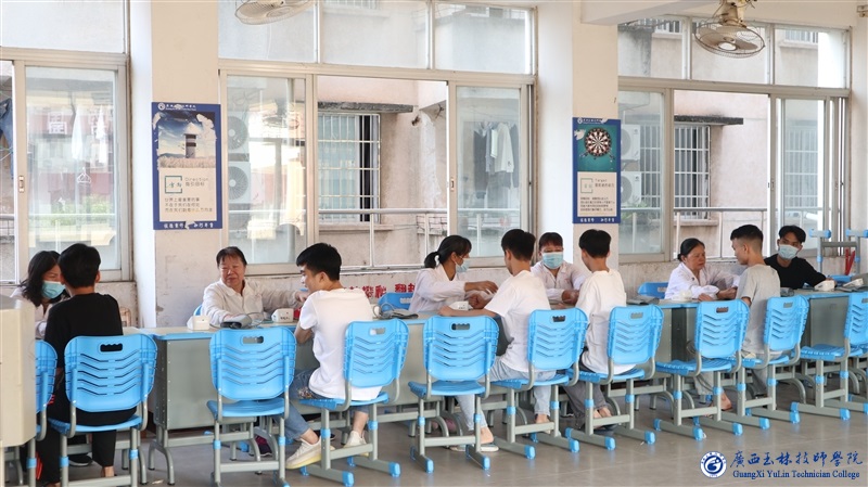 亚洲AV午夜成人片精品网站