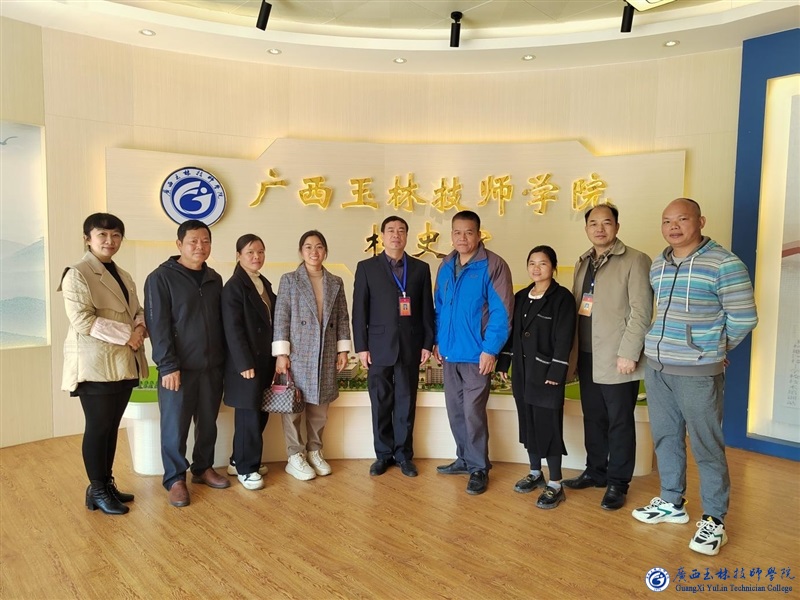 亚洲AV午夜成人片精品网站