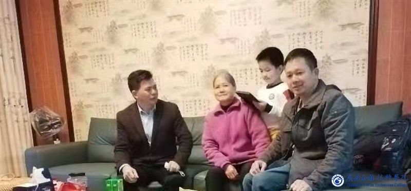 亚洲AV午夜成人片精品网站