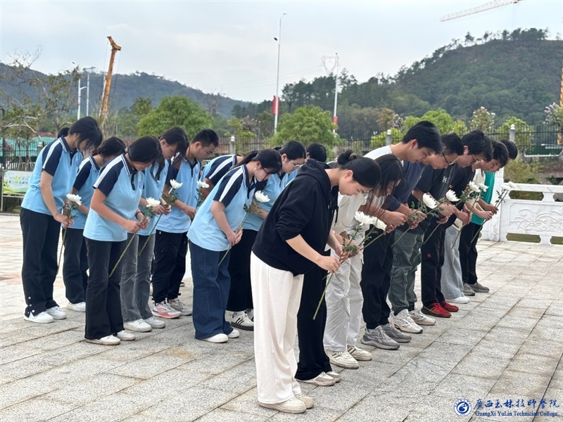 亚洲AV午夜成人片精品网站