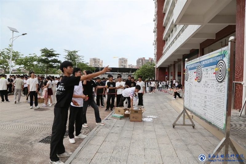 亚洲AV午夜成人片精品网站