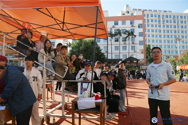 亚洲AV午夜成人片精品网站