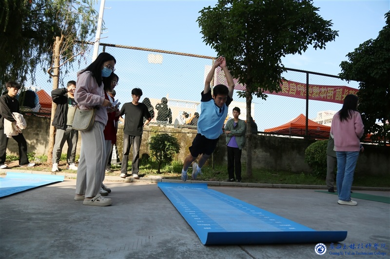 亚洲AV午夜成人片精品网站