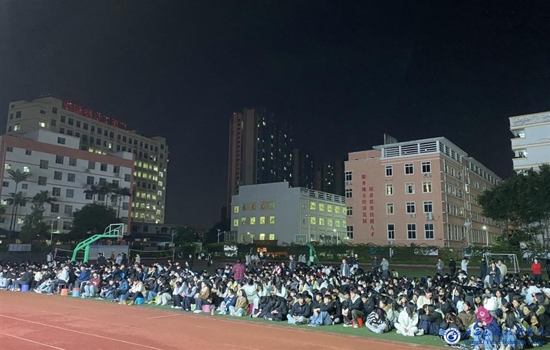 亚洲AV午夜成人片精品网站