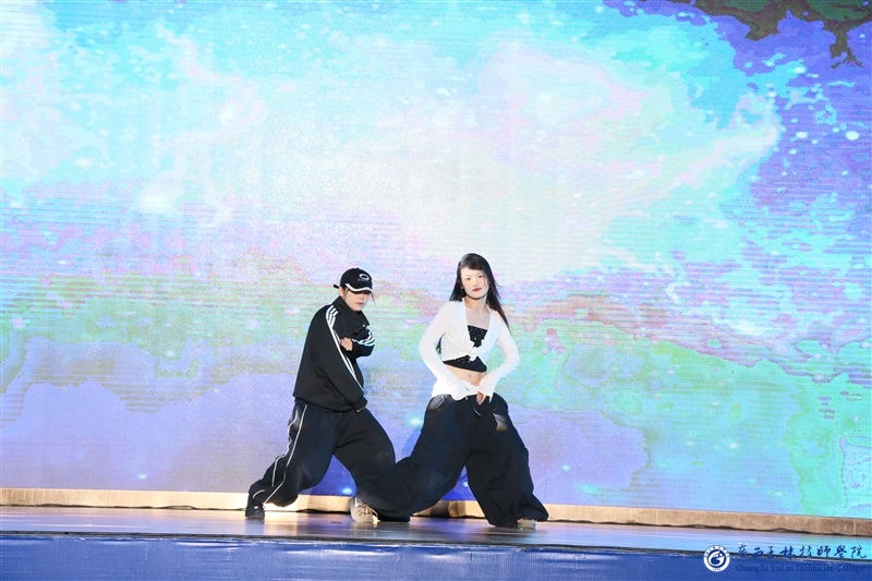 亚洲AV午夜成人片精品网站