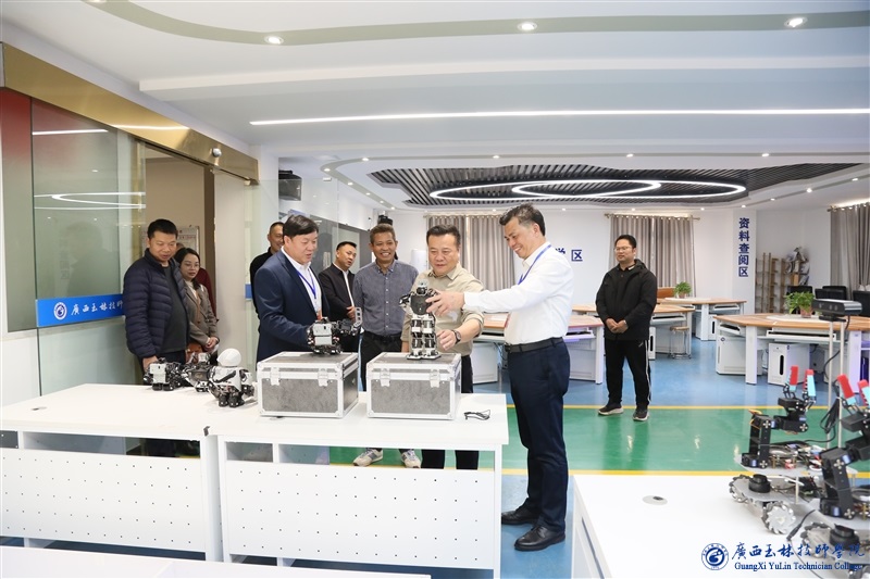 亚洲AV午夜成人片精品网站