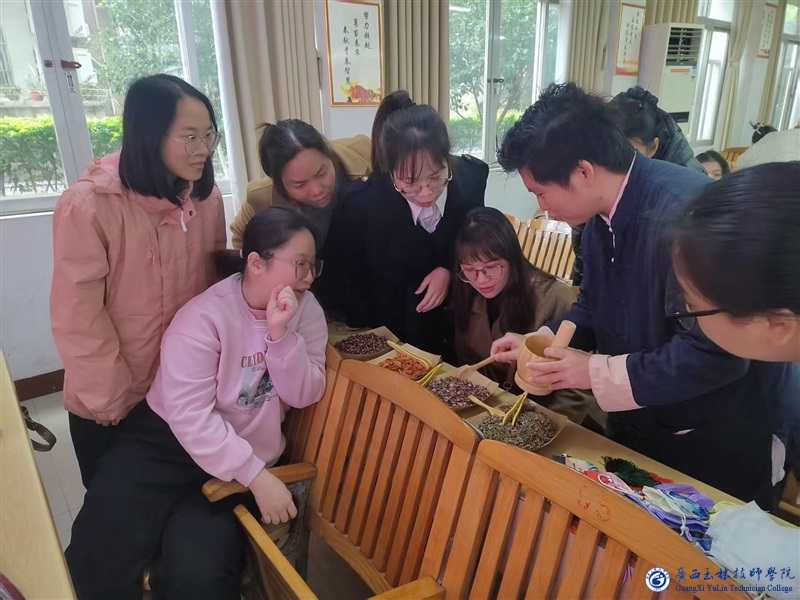 亚洲AV午夜成人片精品网站