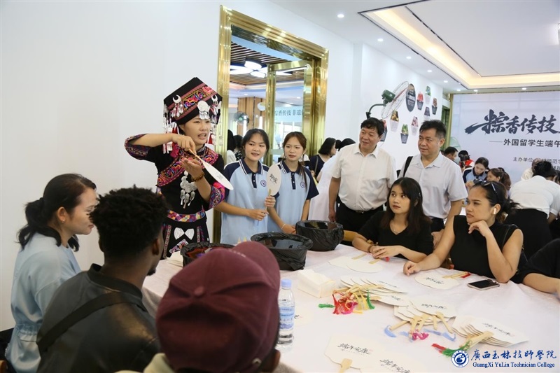 亚洲AV午夜成人片精品网站