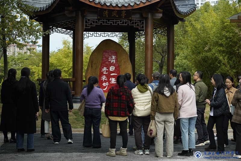 亚洲AV午夜成人片精品网站